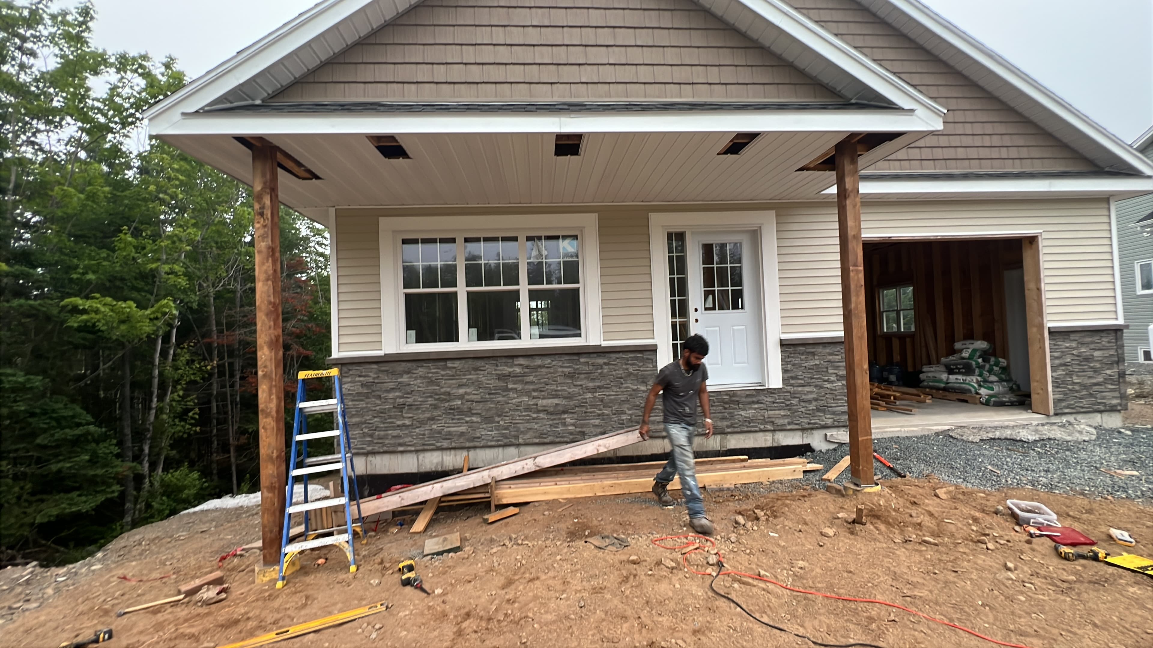 Roofing & Exteriors project photo 4